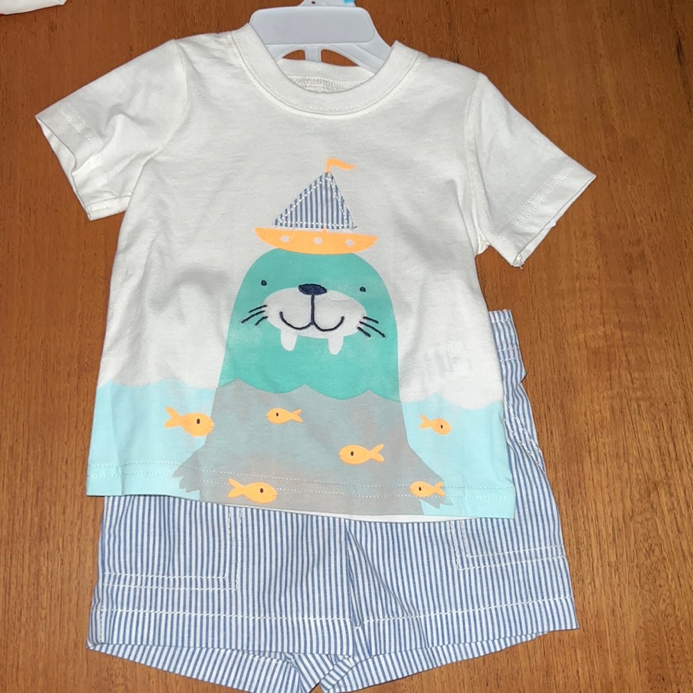6M walrus matching set *NWT*
